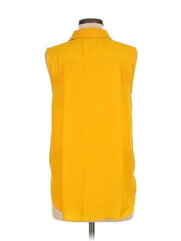 Worthington Sleeveless Button-Down Shirt (view 2)