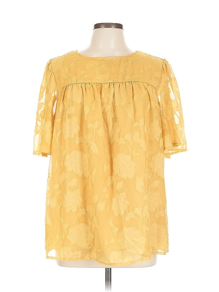 UNBRANDED Pre-owned Short Sleeve Blouse In Yellow