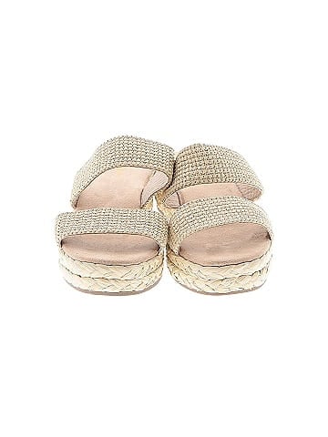Old Navy Sandals (view 2)