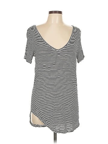 Mudd Short Sleeve Top (view 1)