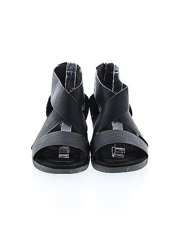 Pierre Dumas Sandals (view 2)