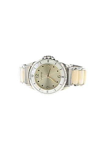 Unlisted Watch (view 1)