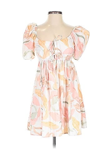 Abercrombie & Fitch Casual Dress (view 1)
