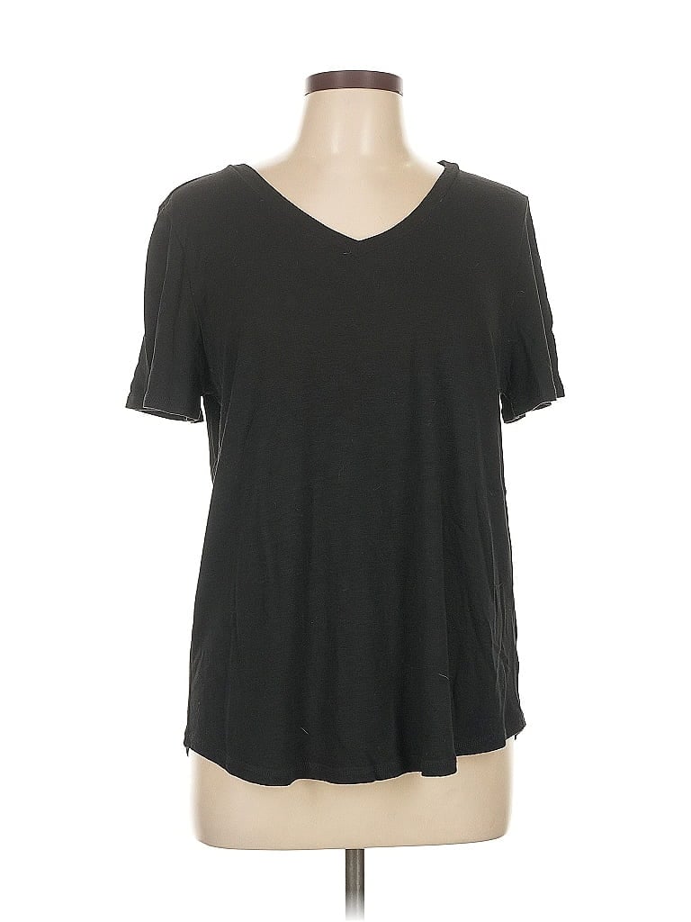 Click to view more detailed imagery on our partner's website Pre-owned Jessica Simpson Short Sleeve T-shirt In Black