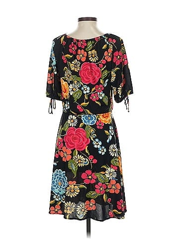 Nieves Lavi Casual Dress (view 2)