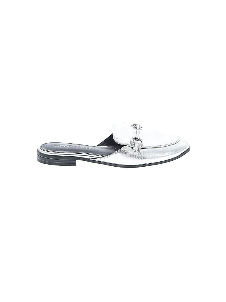 Pre-owned Bcbgeneration Mule/clog In Silver