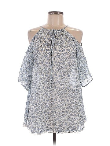 Francesca's Sleeveless Blouse (view 1)