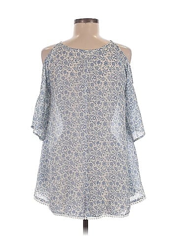 Francesca's Sleeveless Blouse (view 2)