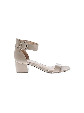 Sugar Heels (view 1)