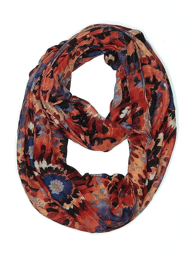 Click to view more detailed imagery on our partner's website Pre-owned Unbranded Scarf In Red
