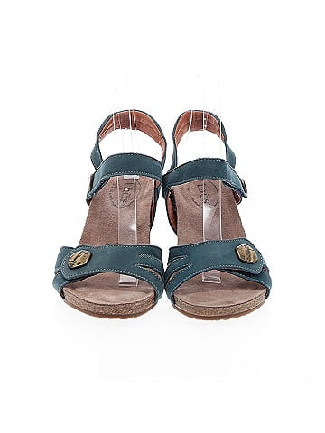 Taos Wedges (view 2)