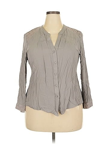 Solitaire 3/4 Sleeve Blouse (view 1)