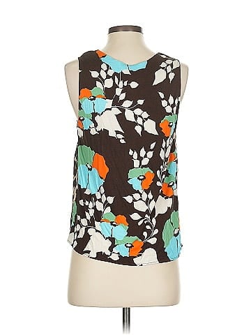 La Prestic Ouiston Sleeveless Top (view 2)