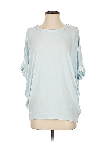 Francesca's 3/4 Sleeve Top (view 1)