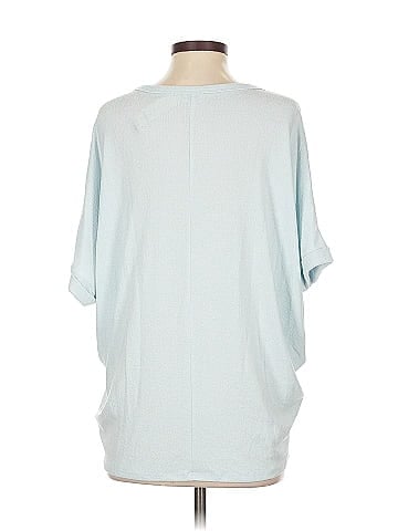 Francesca's 3/4 Sleeve Top (view 2)