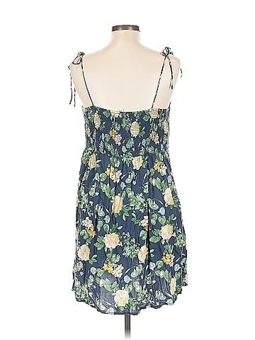 Old Navy Casual Dress (view 2)