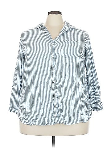 Velvet Heart 3/4 Sleeve Button-Down Shirt (view 1)