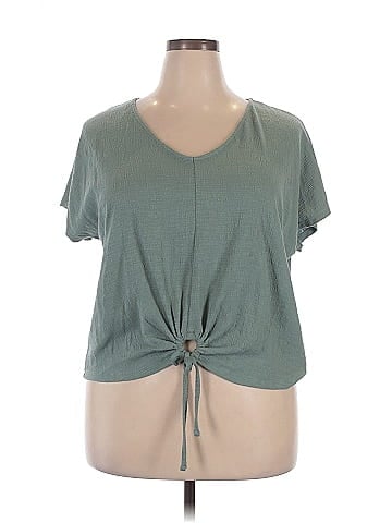 Mudd Short Sleeve Top (view 1)