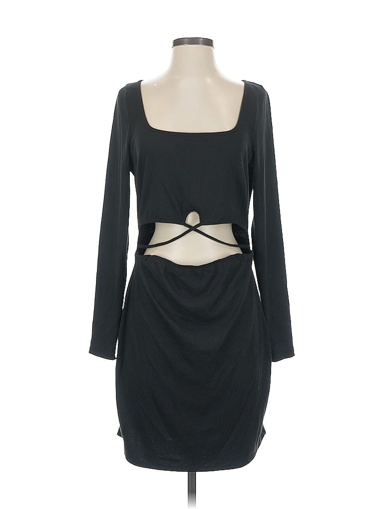 Pre-owned Astr Cocktail Dress In Black
