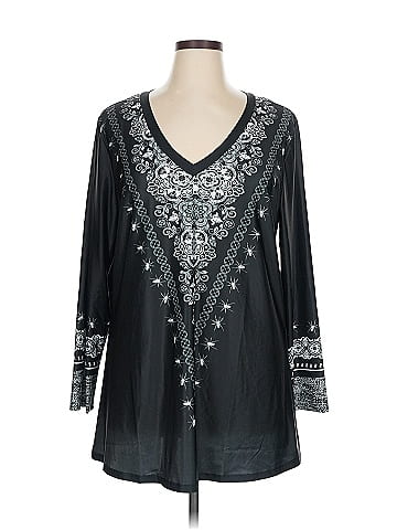 Lily by Firmiana 3/4 Sleeve Blouse (view 1)