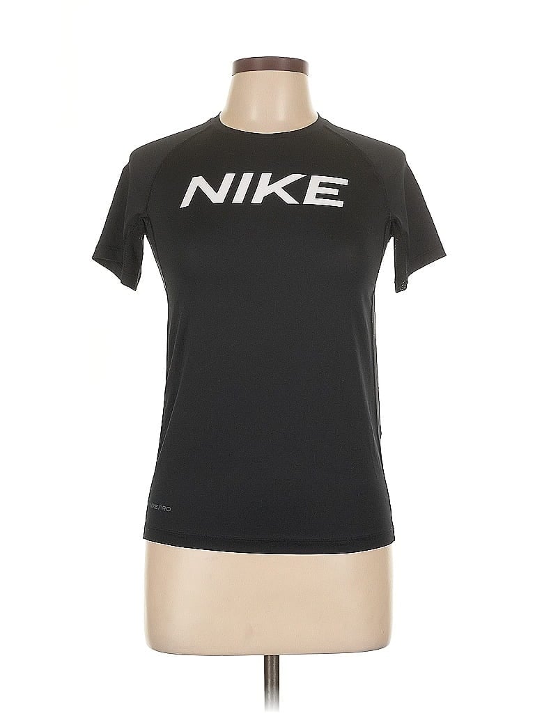 Pre-owned Nike Active T-shirt In Black