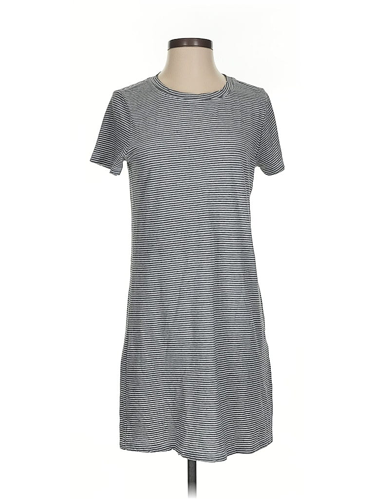 Click to view more detailed imagery on our partner's website Pre-owned Current Elliott Casual Dress In Gray