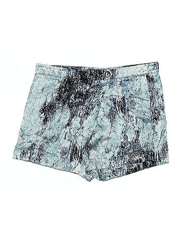 Lorick Shorts (view 1)
