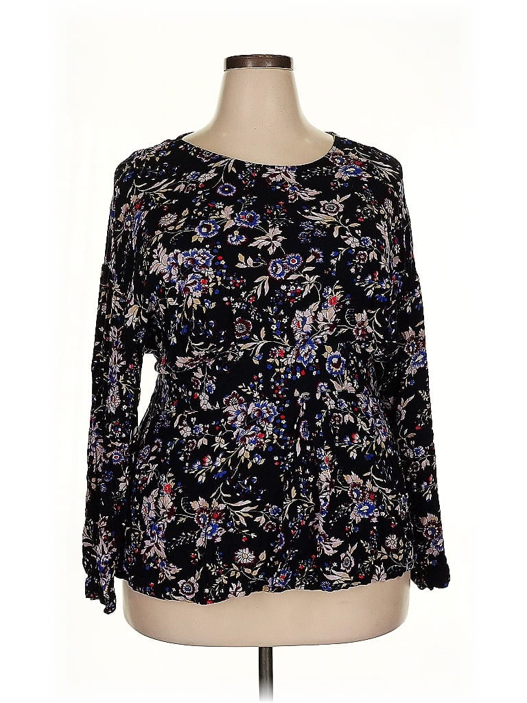 Click to view more detailed imagery on our partner's website Pre-owned Lane Bryant Long Sleeve Blouse In Black