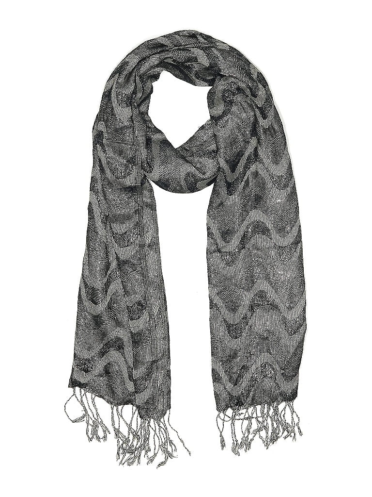 Click to view more detailed imagery on our partner's website Pre-owned Unbranded Scarf In Gray