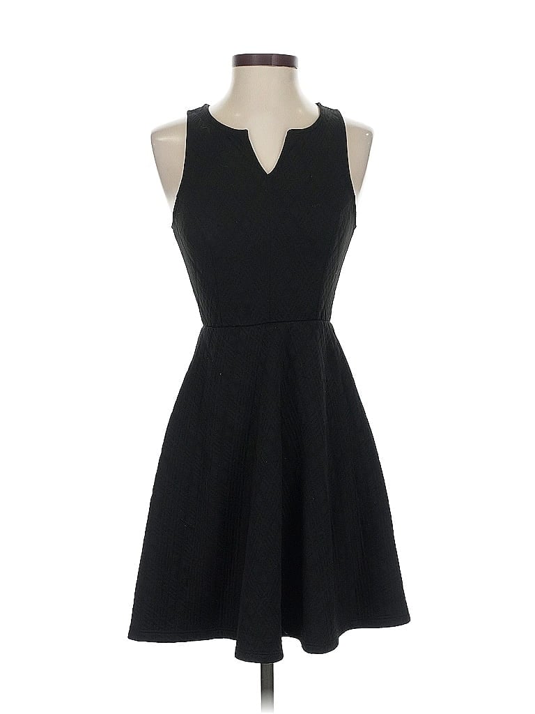 EVERLY Pre-owned Cocktail Dress In Black