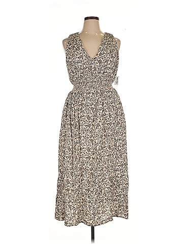 Old Navy Casual Dress (view 1)