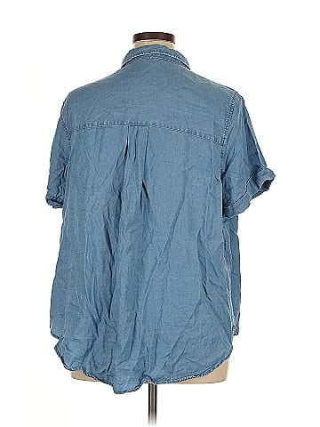 Terra & Sky Short Sleeve Button-Down Shirt (view 2)