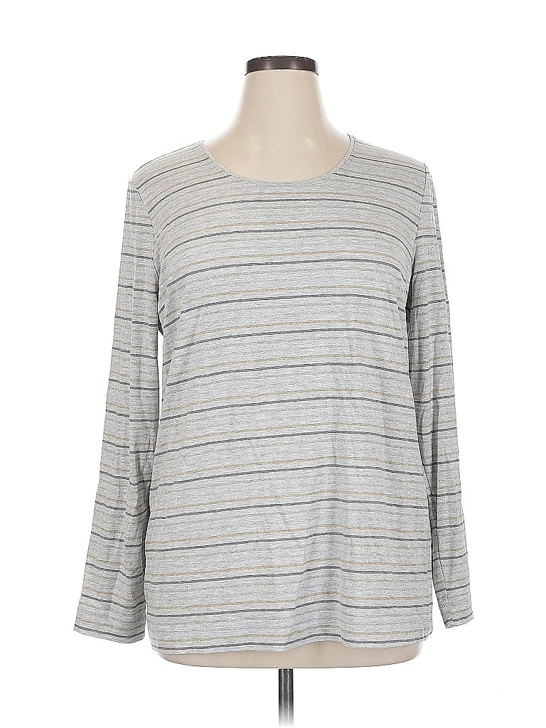 Pre-owned Chico's Long Sleeve T-shirt In Gray