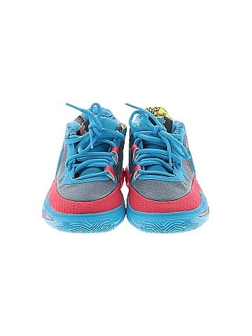 Nike Sneakers (view 2)