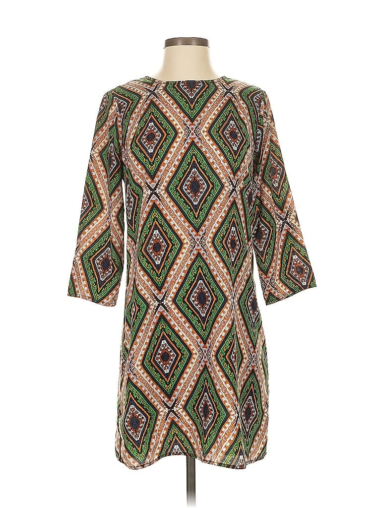 Click to view more detailed imagery on our partner's website Pre-owned Soprano Casual Dress In Green
