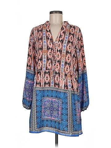 Izzy & Lola Casual Dress (view 1)