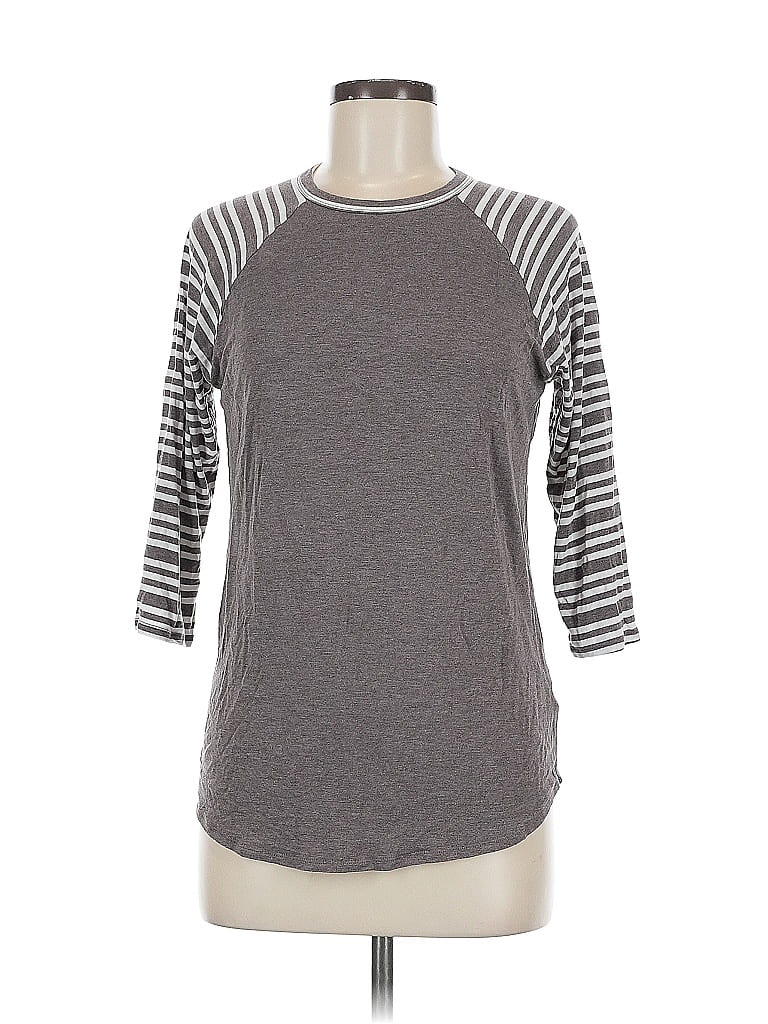 Pre-owned Lularoe 3/4 Sleeve T-shirt In Gray