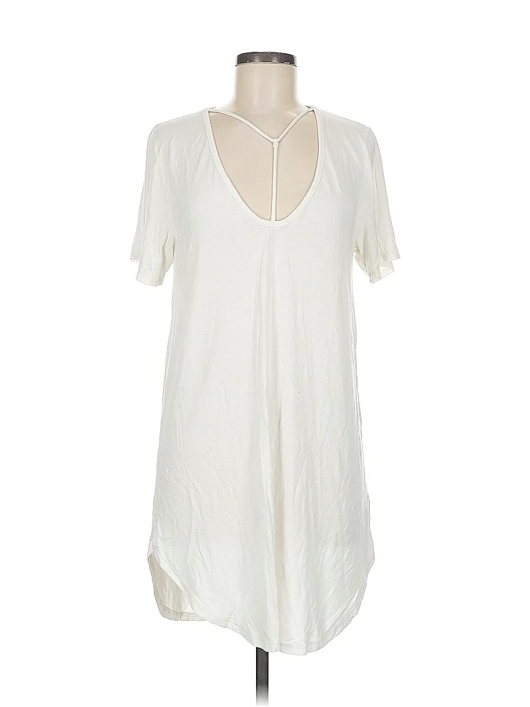 Pre-owned Fashion Nova Casual Dress In White