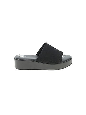 Torrid Wedges (view 1)