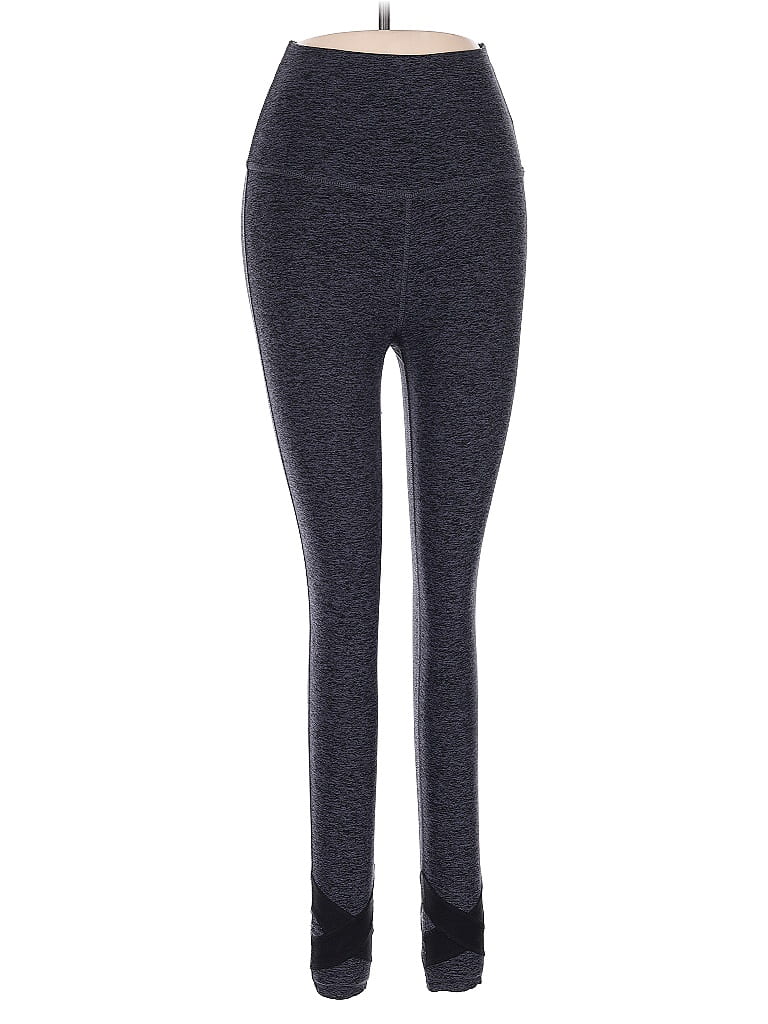 Click to view more detailed imagery on our partner's website Pre-owned Beyond Yoga Active Pants In Gray