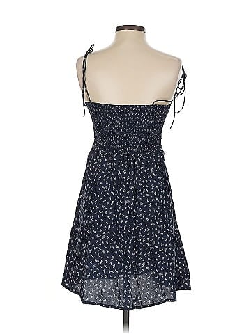 Old Navy Casual Dress (view 2)