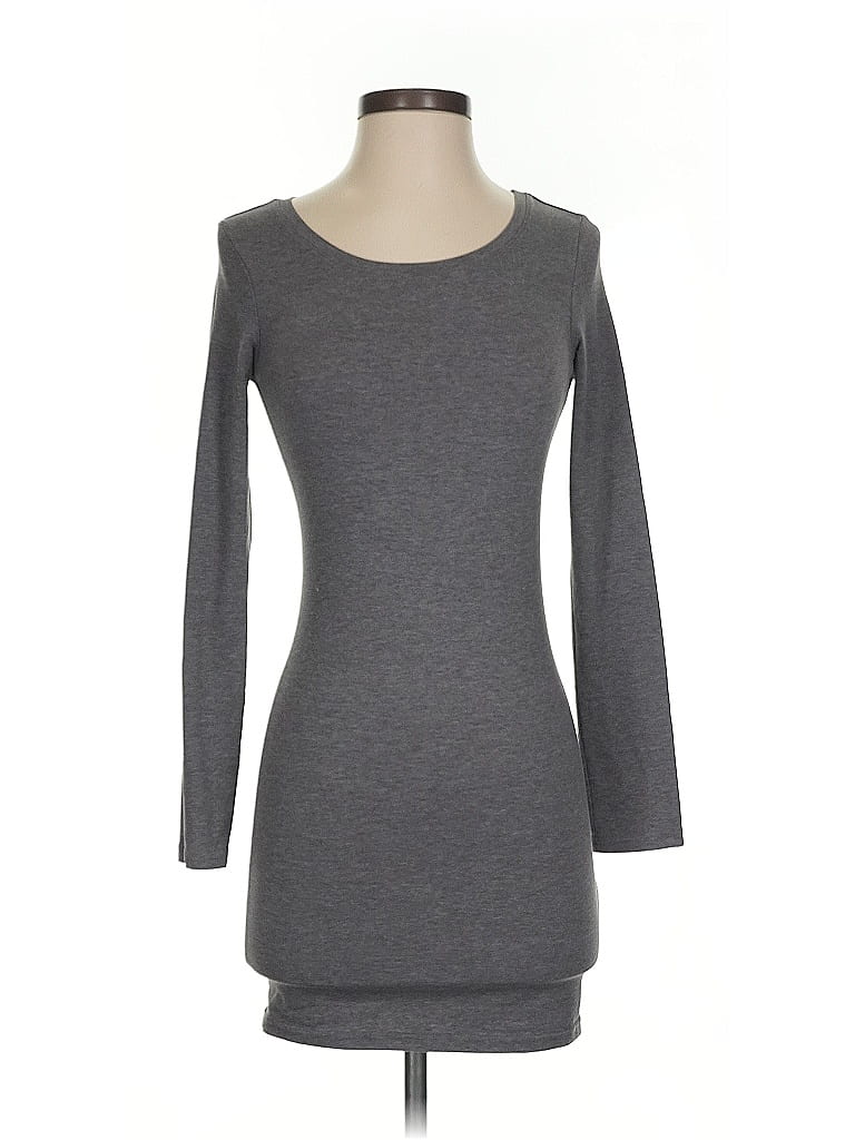 Pre-owned Divided By H&m Casual Dress In Gray