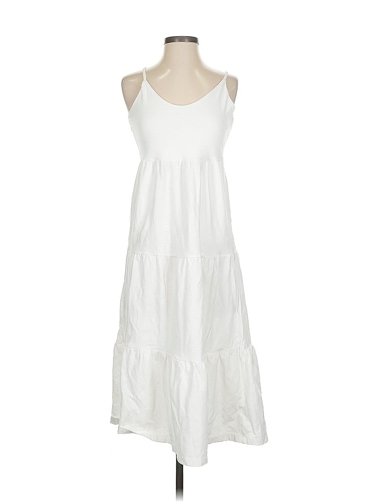 Pre-owned Old Navy Casual Dress In White