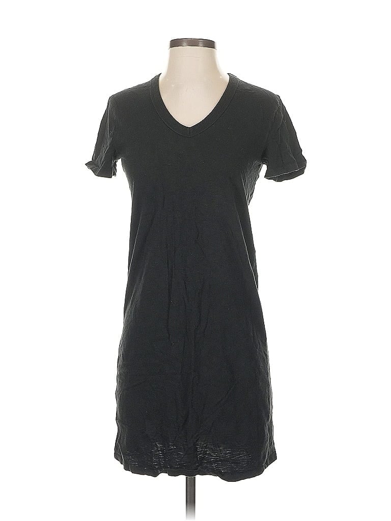 Pre-owned Universal Thread Short Sleeve T-shirt In Black