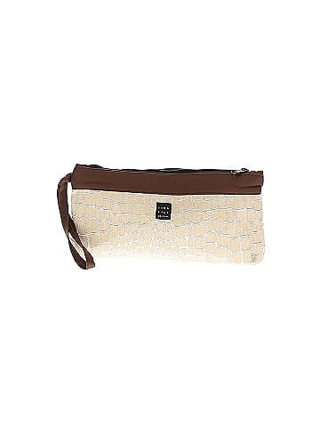 1154 Lill Studio Wristlet (view 1)