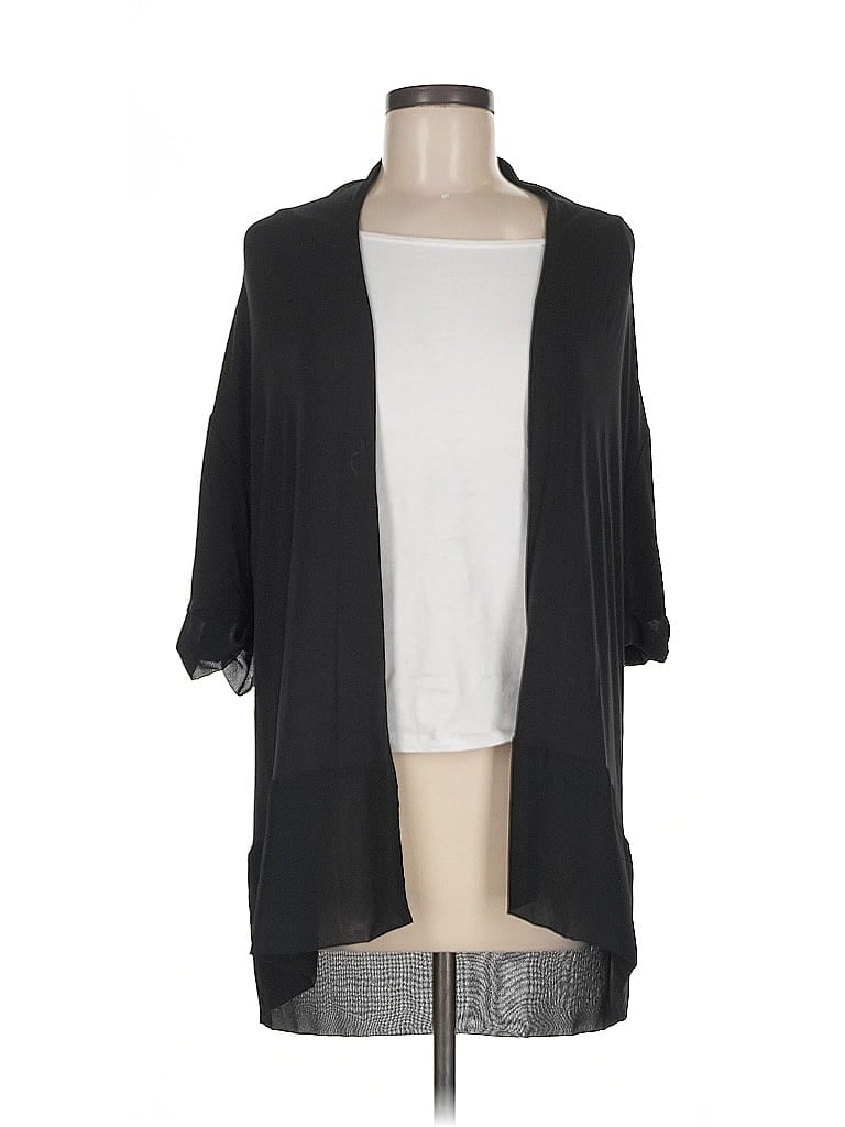 Click to view more detailed imagery on our partner's website Pre-owned Tahari Kimono In Black