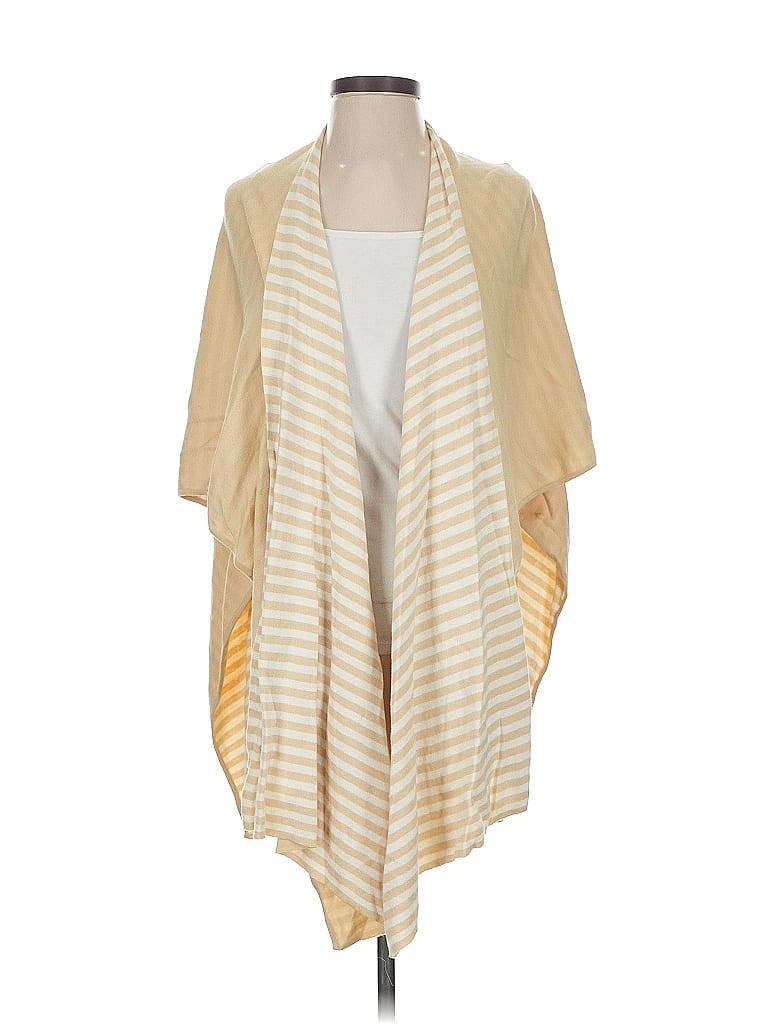 Pre-owned Belford Poncho In Brown