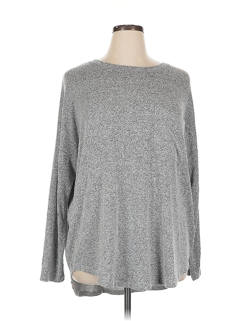 OLD NAVY Pre-owned Long Sleeve T-shirt In Silver