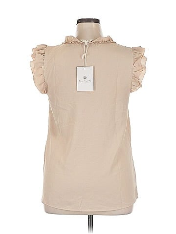 Betsey's Boutique Shop Sleeveless Blouse (view 2)