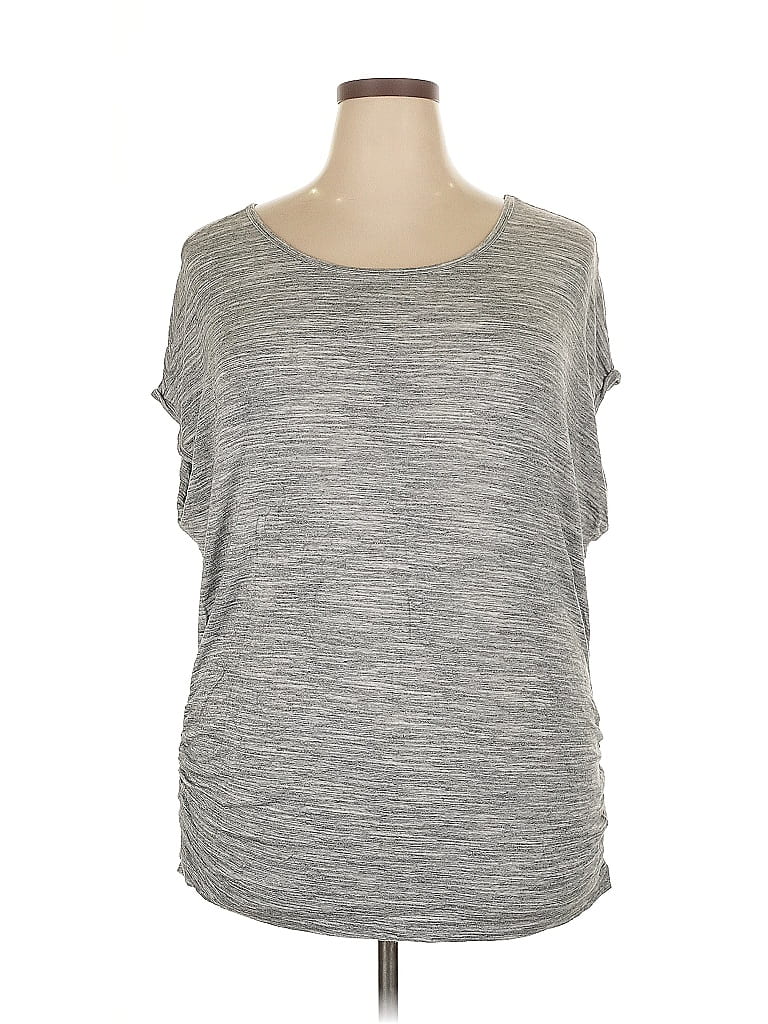 Old Navy Gray Sleeveless T-Shirt Size 2X - photo 1